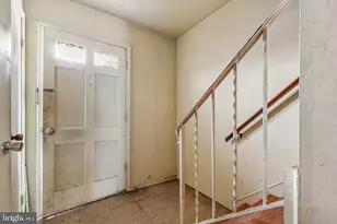 14447 Village Dr, Woodbridge, VA 22191 - Photo 18