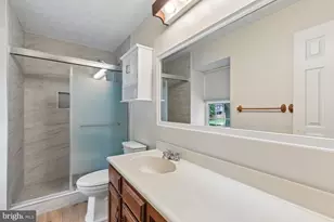 15058 Camellia Ln, Dumfries, VA 22025 - Photo 16