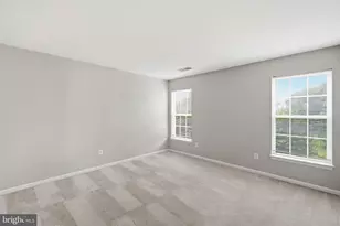6008 Preswell Ct, Gainesville, VA 20155 - Photo 10