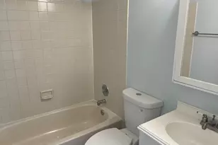 12638 Monarch Ct, Woodbridge, VA 22192 - Photo 10