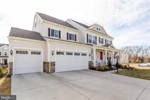 8800 Old Dominion Hunt Cir, Manassas, VA 20110 - Photo 1