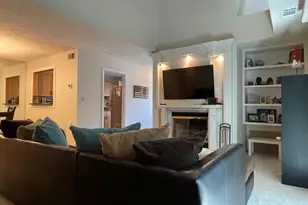 11967 Cardamom Dr, Woodbridge, VA 22192 - Photo 6