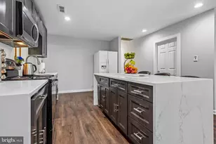 7907 Maplewood Dr, Manassas, VA 20111 - Photo 8