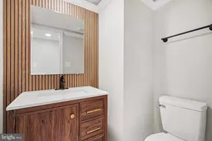 14658 Bakersfield St, Woodbridge, VA 22193 - Photo 12