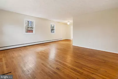 7013 Trails End Road, Manassas, VA 20112 - Photo 6