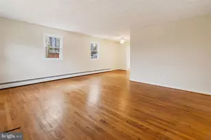 7013 Trails End Rd, Manassas, VA 20112 - Photo 6