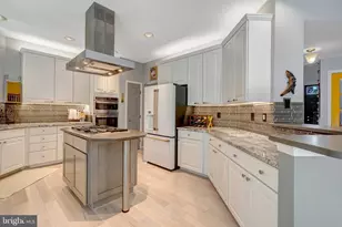 10090 Tummel Falls Dr, Bristow, VA 20136 - Photo 22