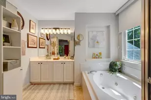 10090 Tummel Falls Dr, Bristow, VA 20136 - Photo 34