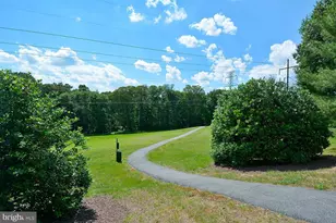 13104 Holly Leaf Ct, Woodbridge, VA 22192 - Photo 22