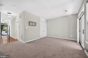 967 Herons Run Ln, Woodbridge, VA 22191 - Photo 6