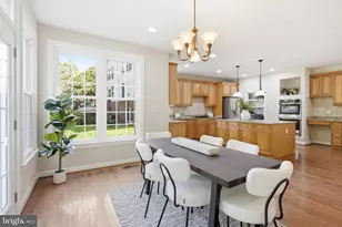 4759 Charter Ct, Woodbridge, VA 22192 - Photo 4