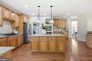 4759 Charter Ct, Woodbridge, VA 22192 - Photo 26