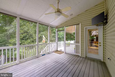 4689 Occoquan Overlook, Woodbridge, VA 22192 - Photo 34