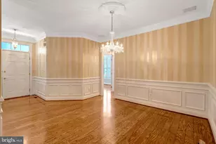 5245 Armour Ct, Haymarket, VA 20169 - Photo 8