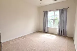 14170 Catbird Dr, Gainesville, VA 20155 - Photo 16