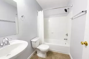 14333 Madrigal Dr, Woodbridge, VA 22193 - Photo 6