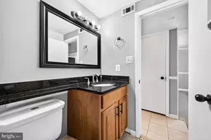 13881 Langstone Dr, Woodbridge, VA 22193 - Photo 10