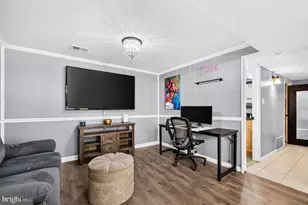 13881 Langstone Dr, Woodbridge, VA 22193 - Photo 6