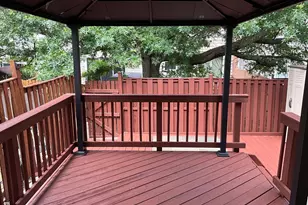 2023 Mayflower Dr, Woodbridge, VA 22192 - Photo 14