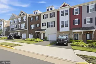 15331 Linville Creek Dr, Haymarket, VA 20169 - Photo 2