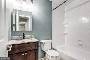 1947 Mayflower Dr, Woodbridge, VA 22192 - Photo 22