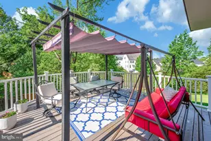 18849 Beaten Path Ct, Triangle, VA 22172 - Photo 12