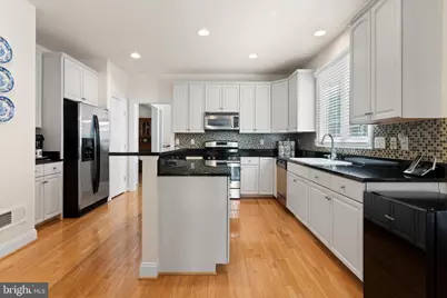 16505 Murray Place, Woodbridge, VA 22191 - Photo 10