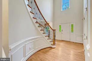 15792 Ryder Cup Dr, Haymarket, VA 20169 - Photo 2
