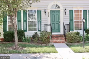 2667 Taffrail Way, Woodbridge, VA 22191 - Photo 2
