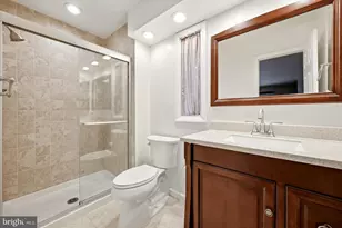 12304 Persimmon Pl, Woodbridge, VA 22192 - Photo 10