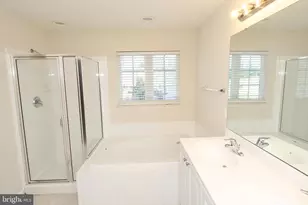 15974 Canada Goose Loop, Woodbridge, VA 22191 - Photo 26