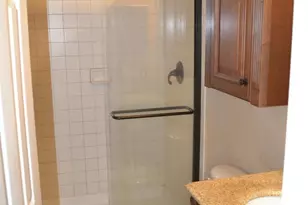 15404 Beachview Dr, Montclair, VA 22025 - Photo 18