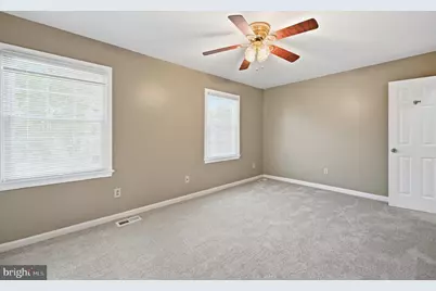 12571 Plymouth Court, Woodbridge, VA 22192 - Photo 18