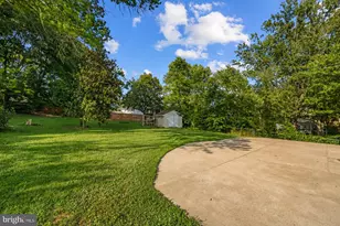 13204 Nickleson Dr, Woodbridge, VA 22193 - Photo 26