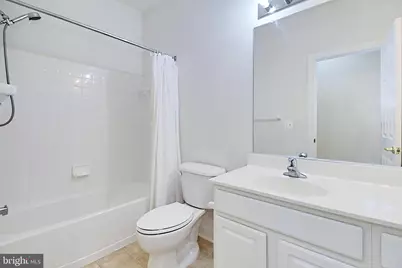 6913 Stanwick Square, Gainesville, VA 20155 - Photo 32