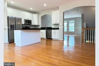 14216 Legend Glen Court, Gainesville, VA 20155 - Photo 2