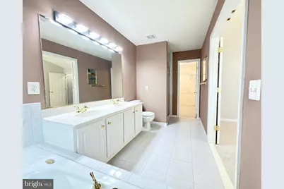 14216 Legend Glen Court, Gainesville, VA 20155 - Photo 10