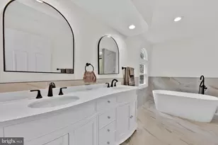 16658 Malory Ct, Dumfries, VA 22025 - Photo 40