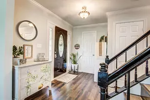 15744 Beau Ridge Dr, Woodbridge, VA 22193 - Photo 4
