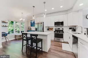 14144 Madrigal Dr, Woodbridge, VA 22193 - Photo 4