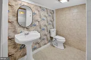 9601 Greenview Ln, Manassas, VA 20109 - Photo 16