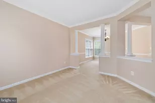 9036 Woodpecker Ct, Gainesville, VA 20155 - Photo 8