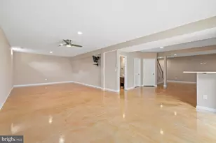 9036 Woodpecker Ct, Gainesville, VA 20155 - Photo 54