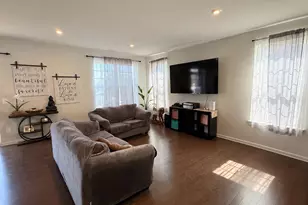 7437 Cedarwood Grove Ln, Manassas, VA 20109 - Photo 6
