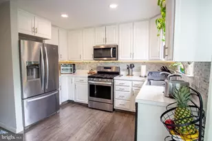 3646 Crosswater Ct, Woodbridge, VA 22192 - Photo 6