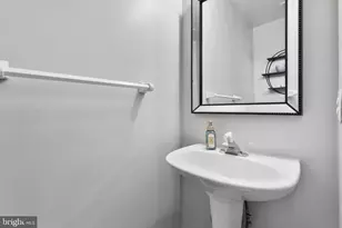 15305 Brazil Cir, Woodbridge, VA 22193 - Photo 8