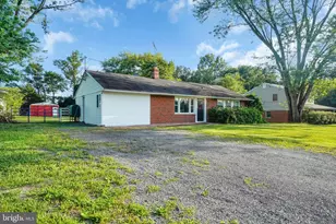 13209 Thornton Dr, Gainesville, VA 20155 - Photo 4