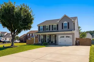 13922 Rutgers Ct, Woodbridge, VA 22193 - Photo 2