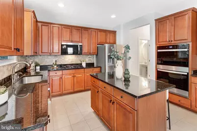 10624 Berry Orchard Court, Manassas, VA 20112 - Photo 16