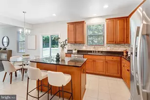10624 Berry Orchard Ct, Manassas, VA 20112 - Photo 14